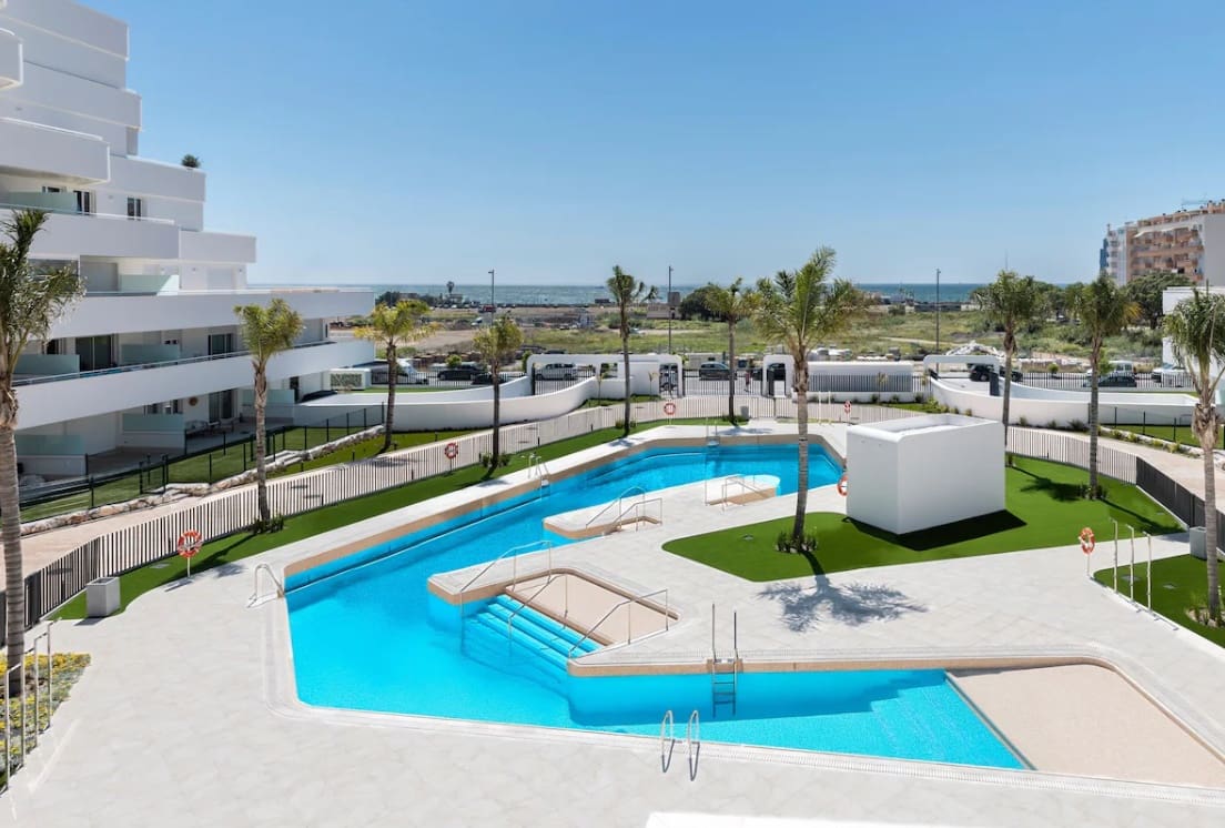 2 sovrum Strandlägenhet till salu i Torre del Mar med pool garage - 459 000 € (Ref: 10023017)