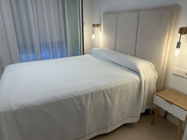 2 sovrum Strandlägenhet till salu i Torre del Mar, Vélez-Málaga med pool garage - 459 000 € (Ref: 10023017)