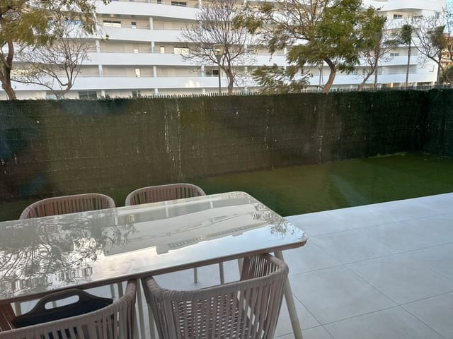 2 sovrum Strandlägenhet till salu i Torre del Mar, Vélez-Málaga med pool garage - 459 000 € (Ref: 10023017)