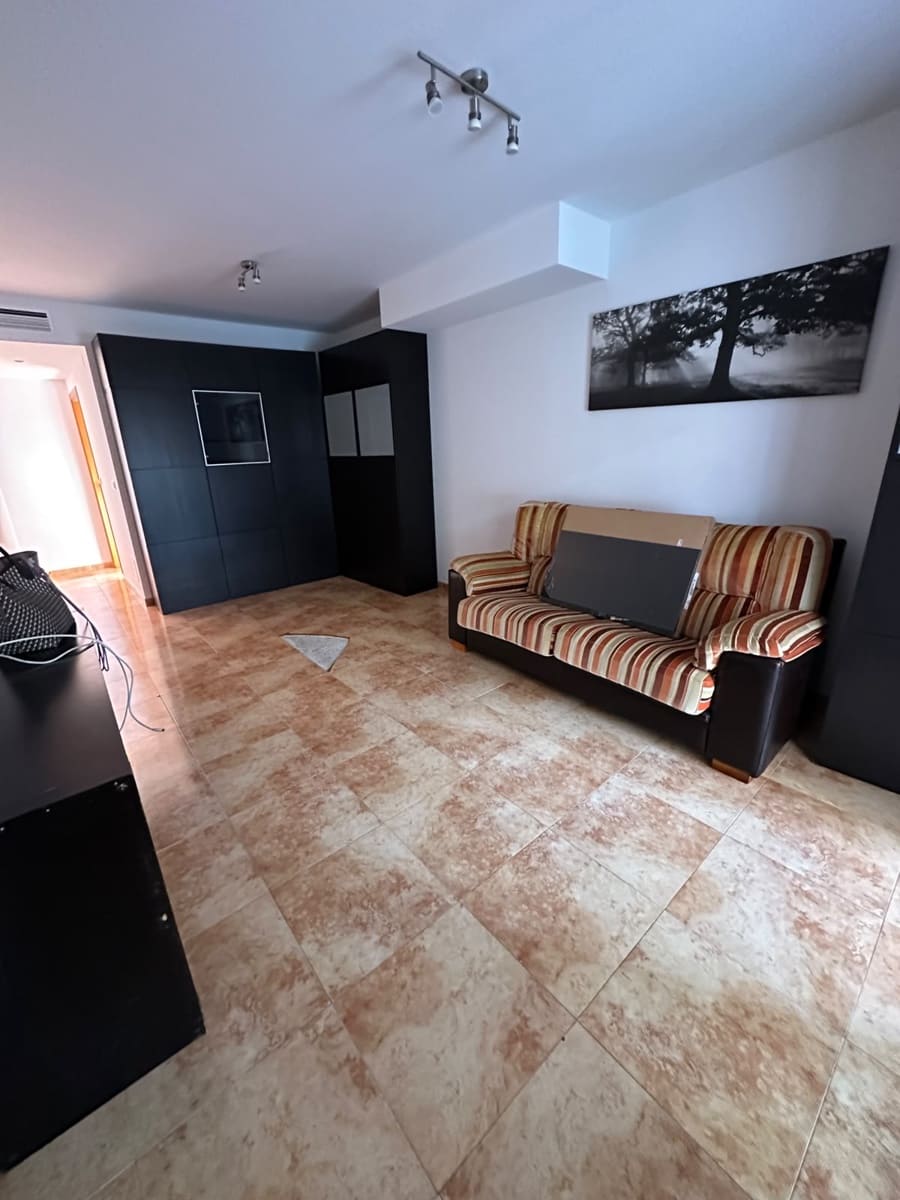 2 soveværelse Lejlighed til salg i Caleta de Velez med garage - € 280.000 (Ref: 10057147)