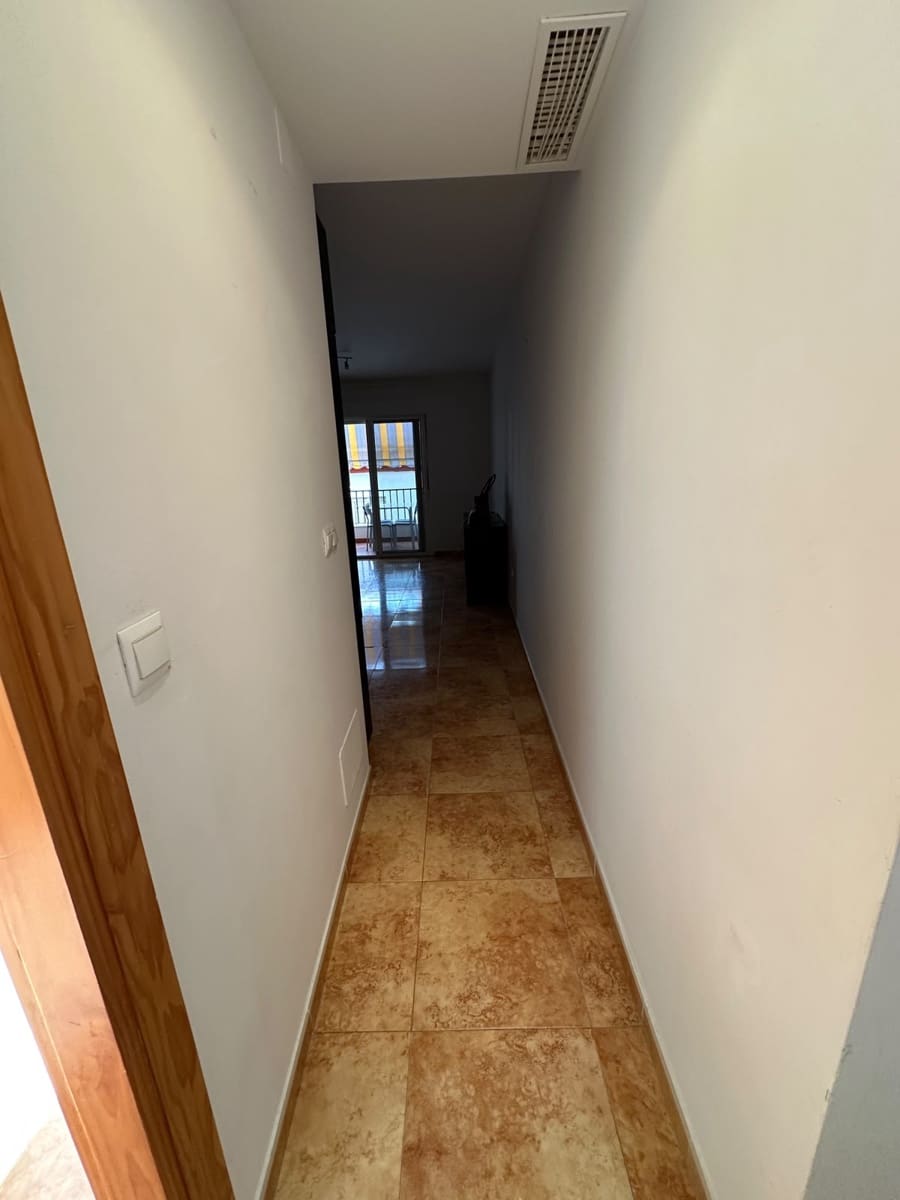 2 soveværelse Lejlighed til salg i Caleta de Velez med garage - € 280.000 (Ref: 10057147)