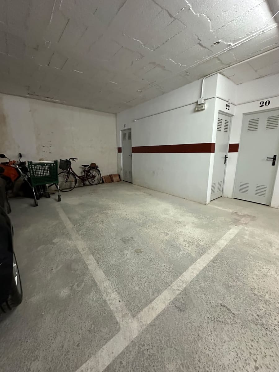 2 soveværelse Lejlighed til salg i Caleta de Velez med garage - € 280.000 (Ref: 10057147)