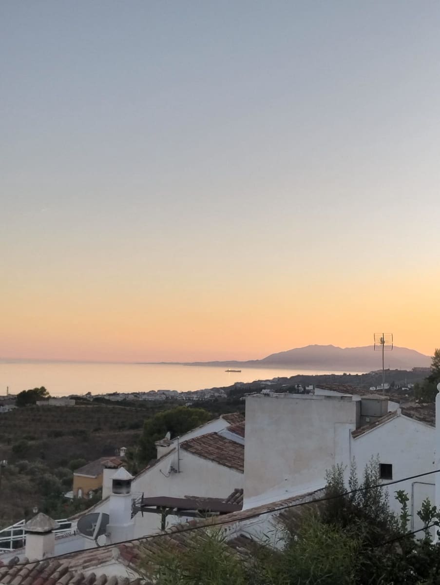 2 bedroom Townhouse for sale in Chilches with pool - € 335,000 (Ref: 10117066)