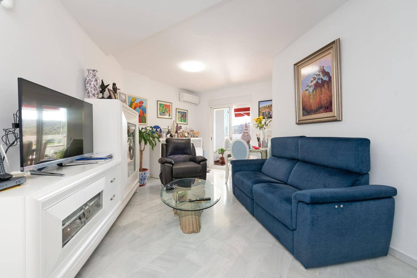 2 soveværelse Lejlighed til salg i La Cala del Moral med swimmingpool garage - € 340.000 (Ref: 10144889)