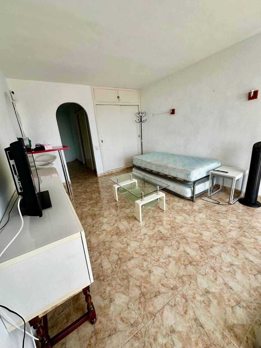 1 makuuhuone Asunto myytävänä paikassa La Cala del Moral mukana uima-altaan - 200 000 € (Ref: 10145138)