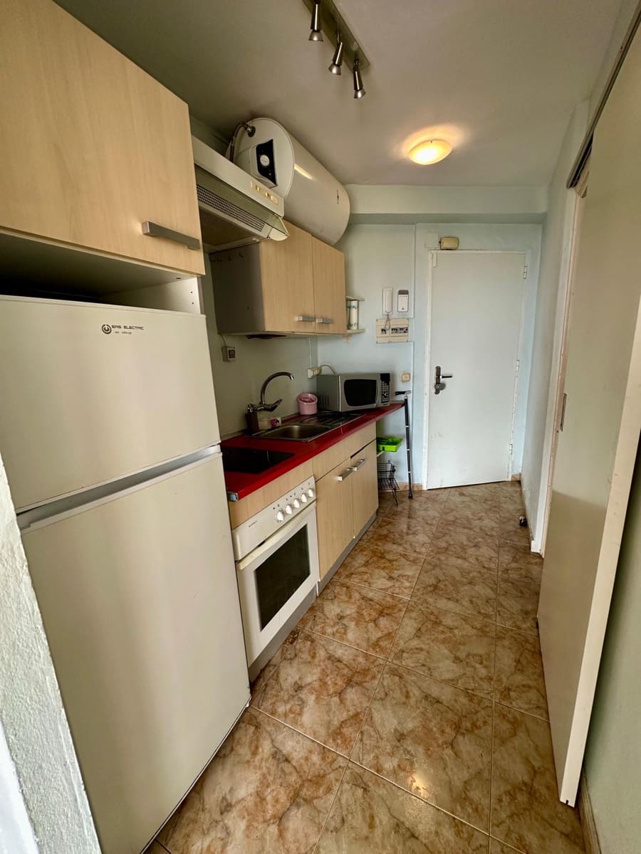 1 makuuhuone Asunto myytävänä paikassa La Cala del Moral mukana uima-altaan - 200 000 € (Ref: 10145138)