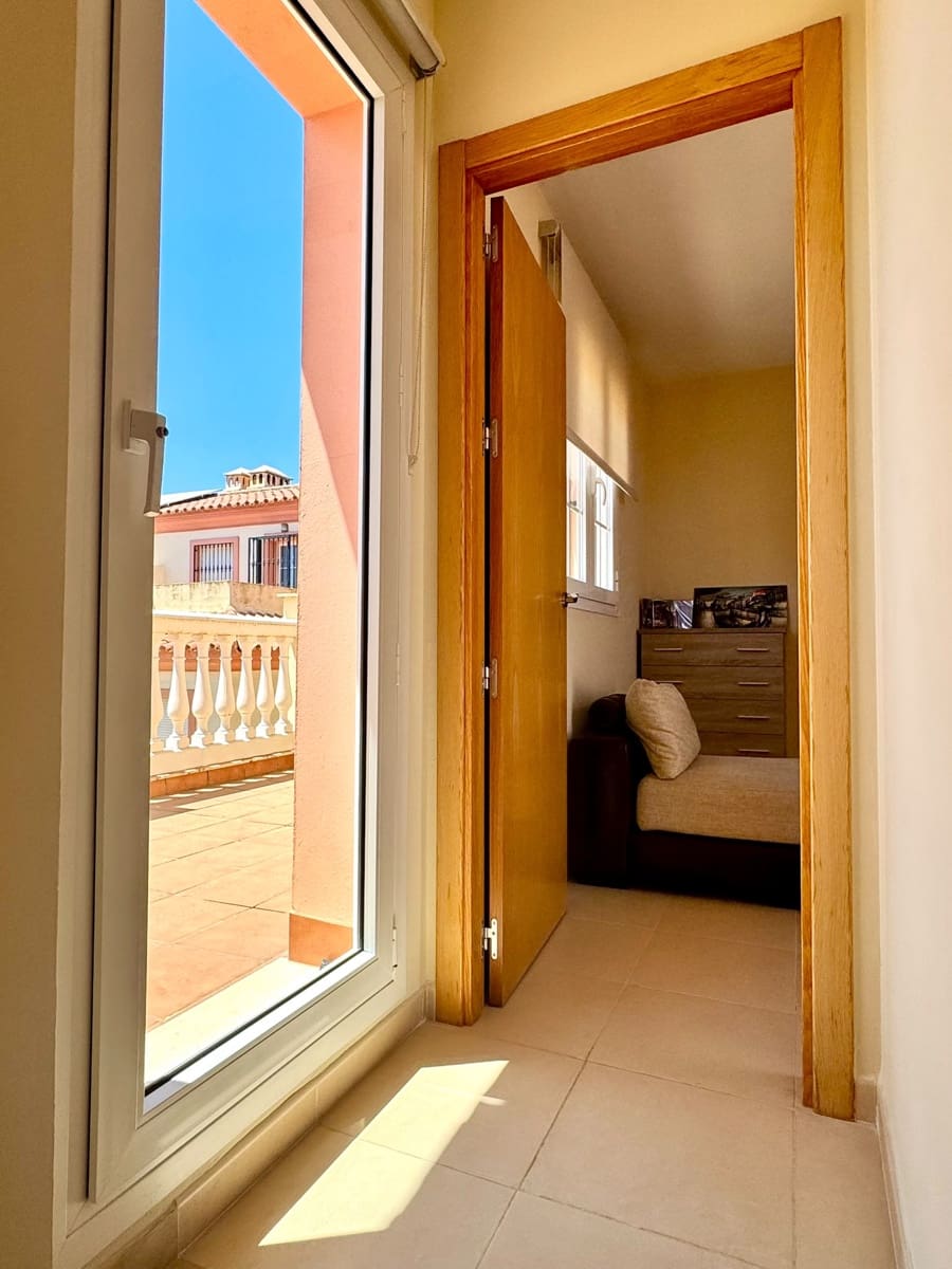 4 bedroom Villa for sale in Almayate with pool garage - € 445,000 (Ref: 10163444)