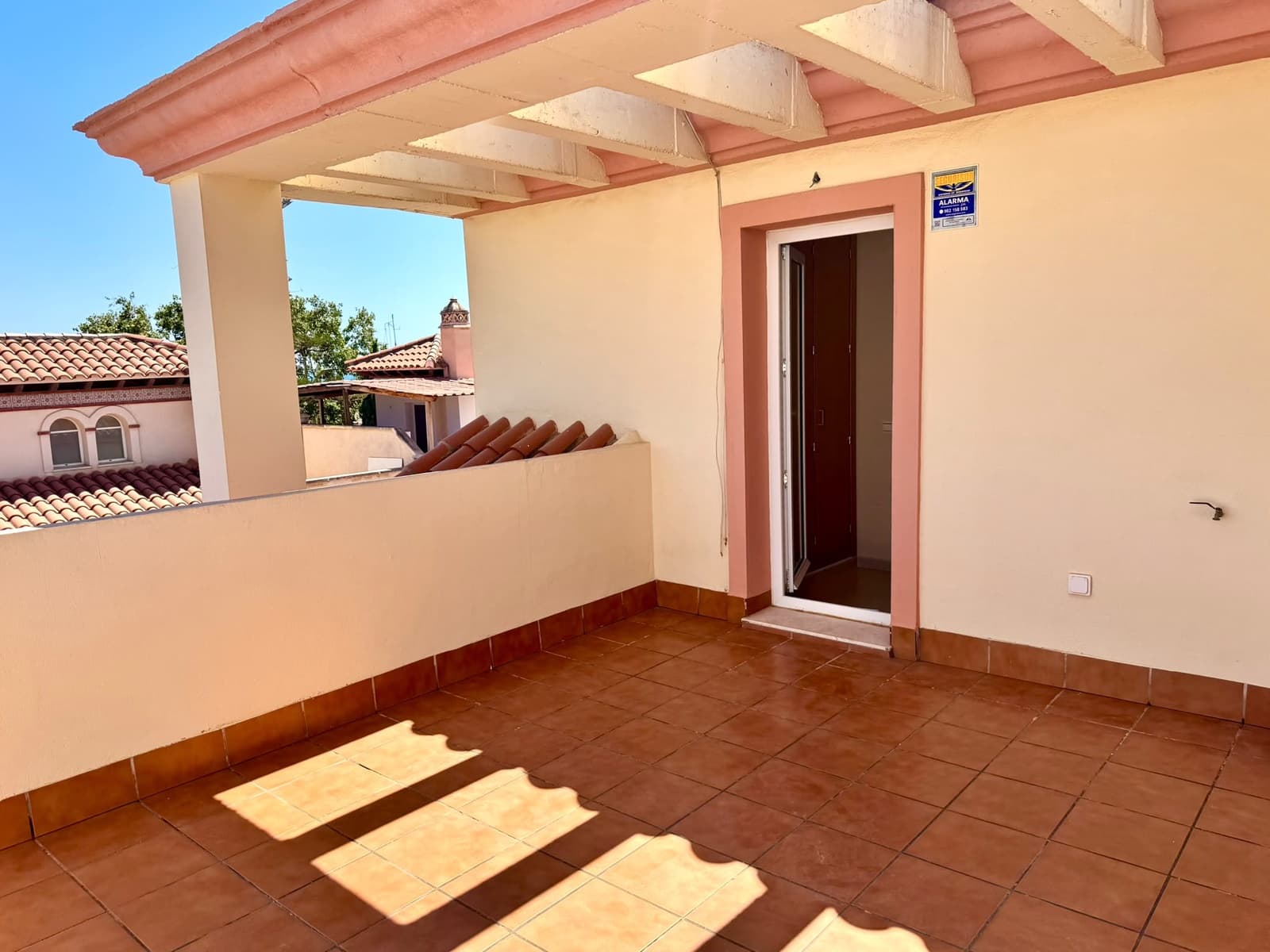 4 bedroom Villa for sale in Almayate with pool garage - € 445,000 (Ref: 10163444)