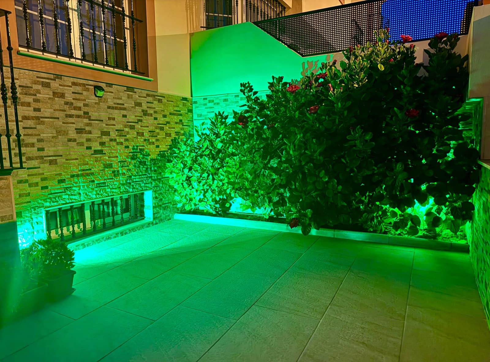 4 bedroom Villa for sale in Almayate with pool garage - € 445,000 (Ref: 10163444)