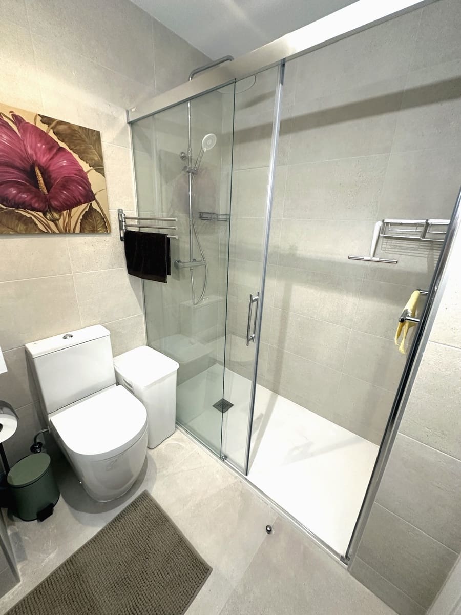 2 Zimmer Wohnung zu verkaufen in Torre del Mar mit Pool Garage - 465.000 € (Ref: 10163462)