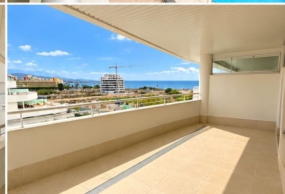 2 Zimmer Wohnung zu verkaufen in Torre del Mar mit Pool Garage - 465.000 € (Ref: 10163462)