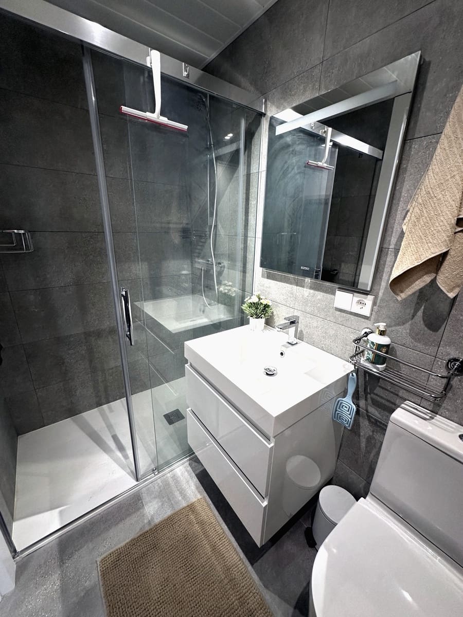 2 Zimmer Wohnung zu verkaufen in Torre del Mar mit Pool Garage - 465.000 € (Ref: 10163462)
