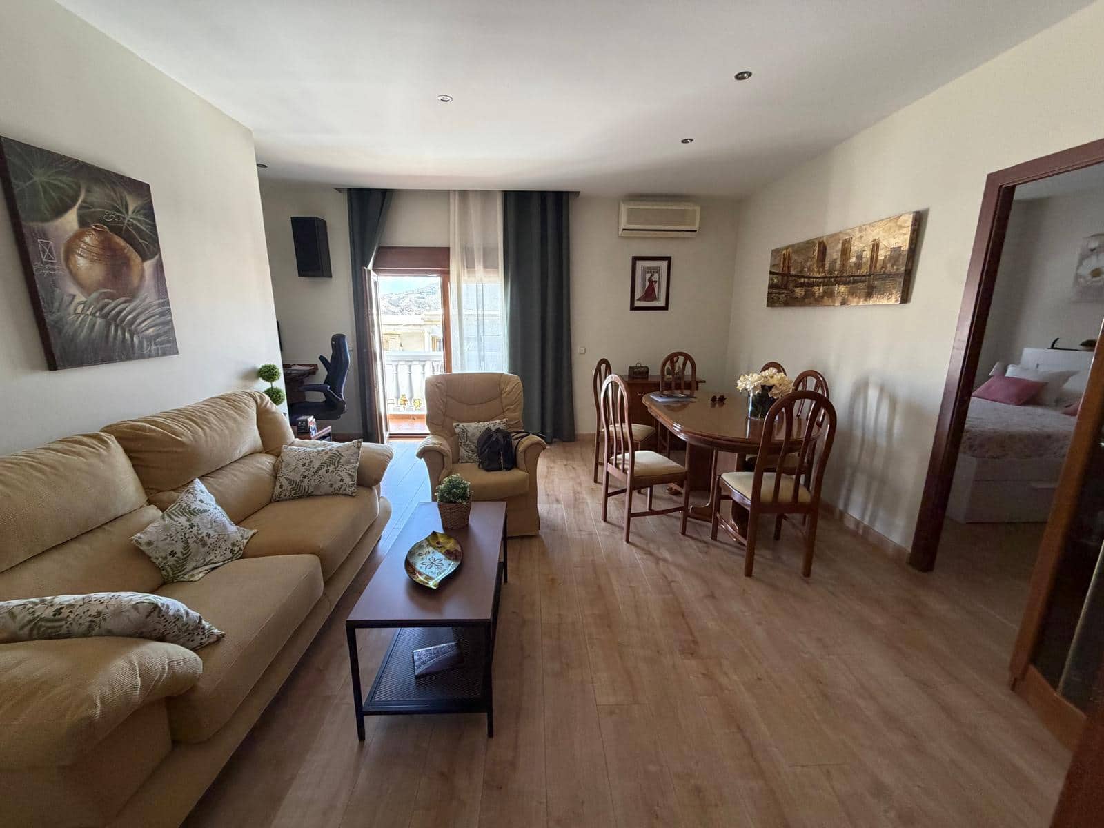 4 makuuhuone Omakotitalo myytävänä paikassa Malaga kaupunki mukana 
autotalli - 455 000 € (Ref: 10163477)