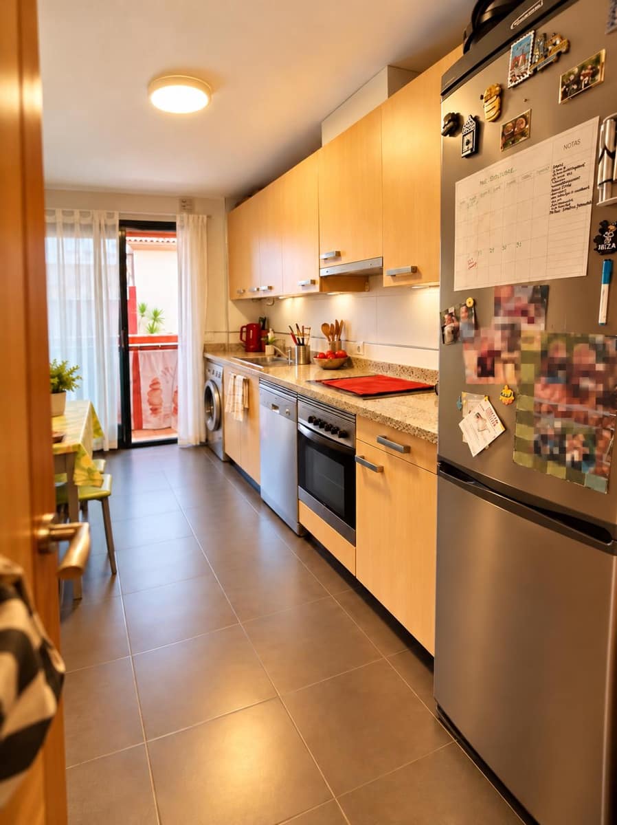 3 sypialnia Apartament na sprzedaż w Torre del Mar z basenem garażem - 429 900 € (Ref: 10180922)