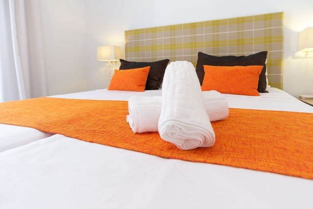 3 slaapkamer Appartement te huur in Ensanche Centro, Málaga stad - € 2.600 (Ref: 6592416)