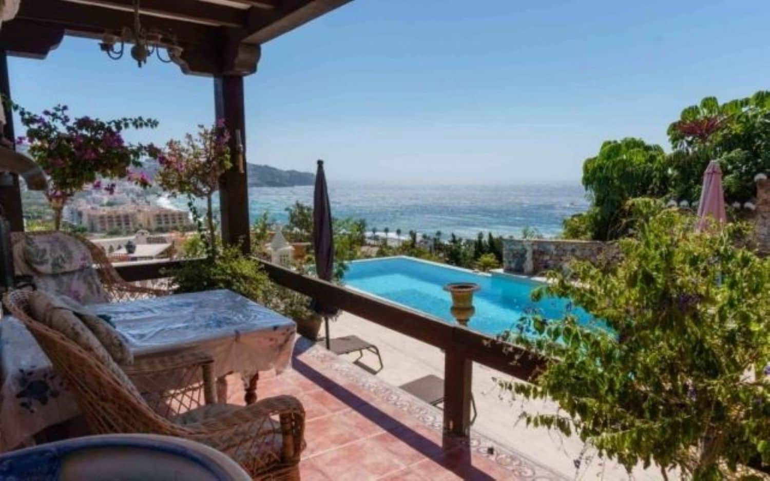 5 sypialnia Willa na sprzedaż w La Herradura z basenem - 1 200 000 € (Ref: 6780294)