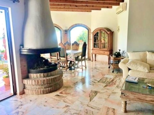 5 sypialnia Willa na sprzedaż w La Herradura, Almuñécar z basenem - 1 200 000 € (Ref: 6780294)