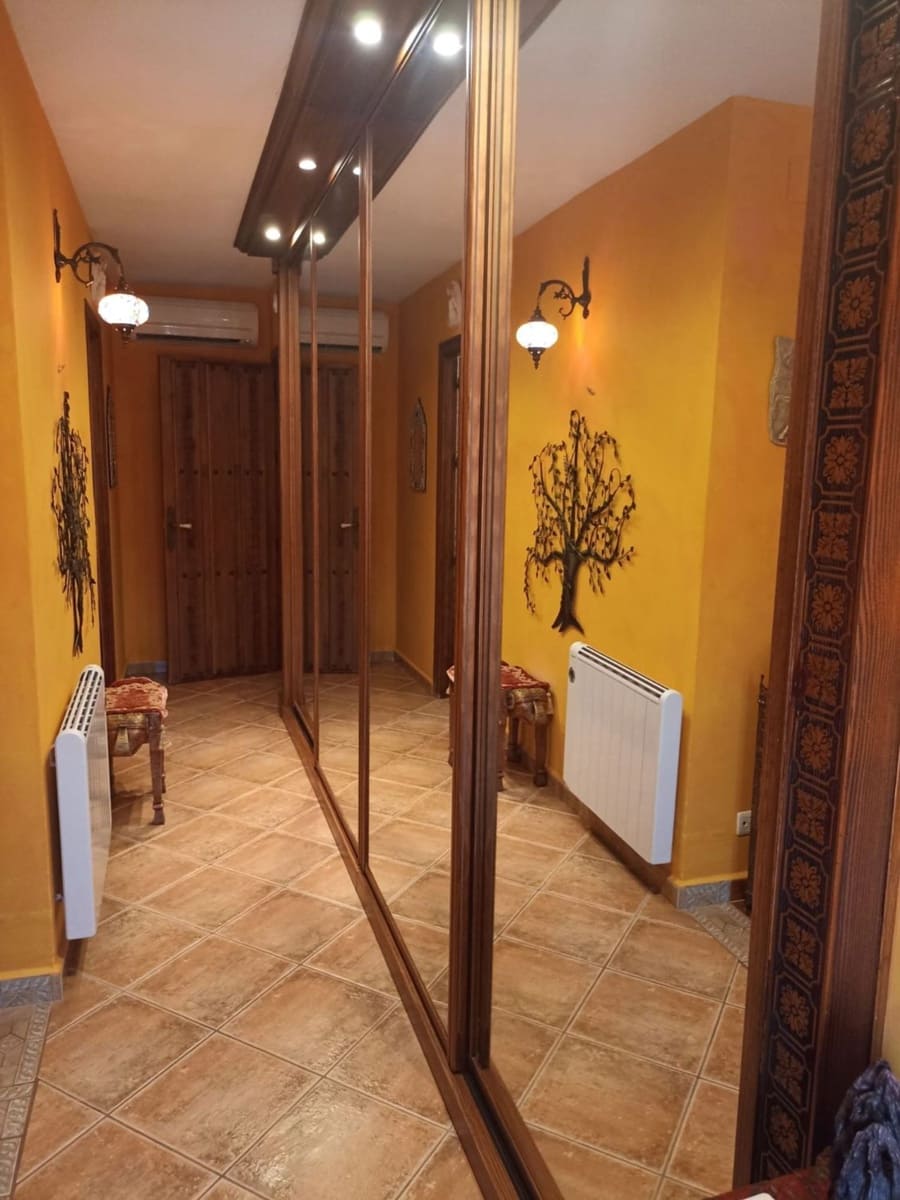 9 soveværelse Villa til salg i Malaga by med swimmingpool garage - € 980.000 (Ref: 7736023)