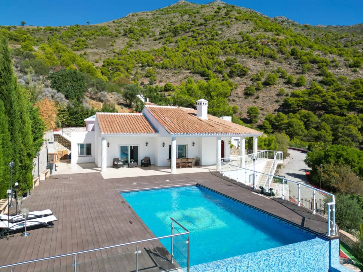 Byhus til salg i Mijas - € 1.500.000 (Ref: 7912902)
