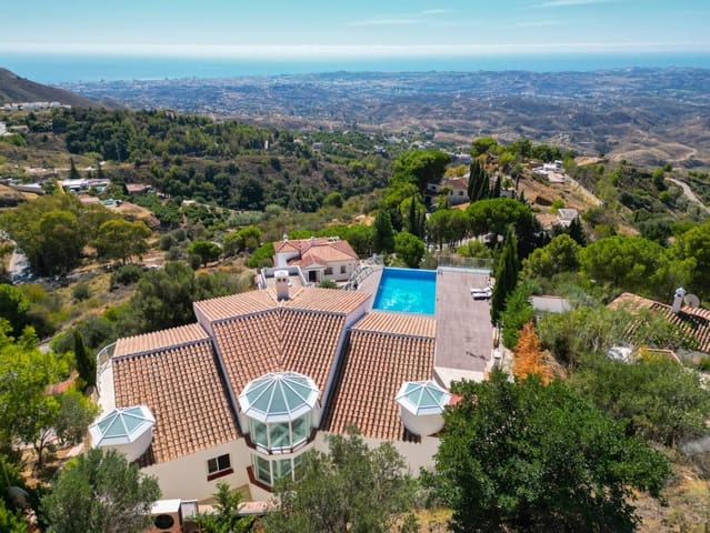 Byhus til salg i Valtocado - La Alquería - La Atalaya, Mijas - € 1.500.000 (Ref: 7912902)