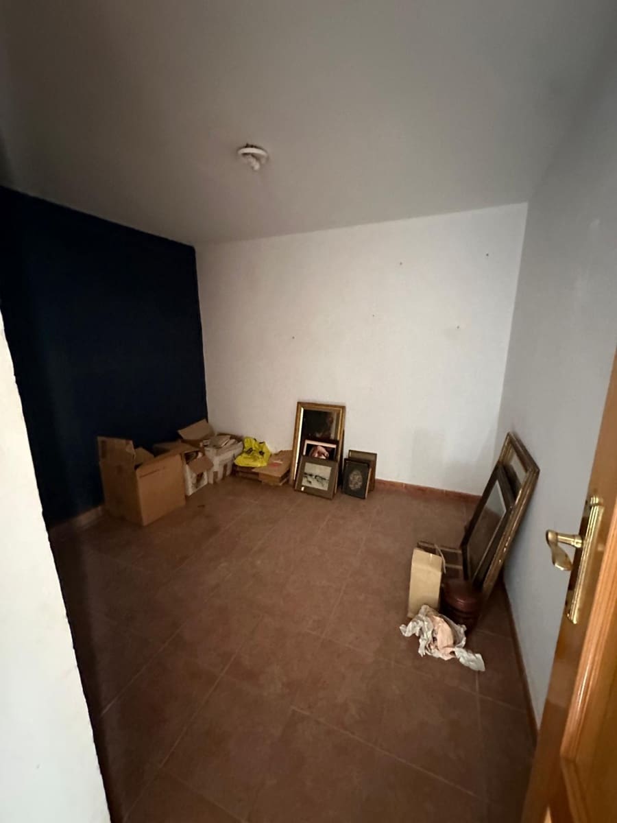 4 soveværelse Villa til salg i Almayate - € 350.000 (Ref: 8531194)