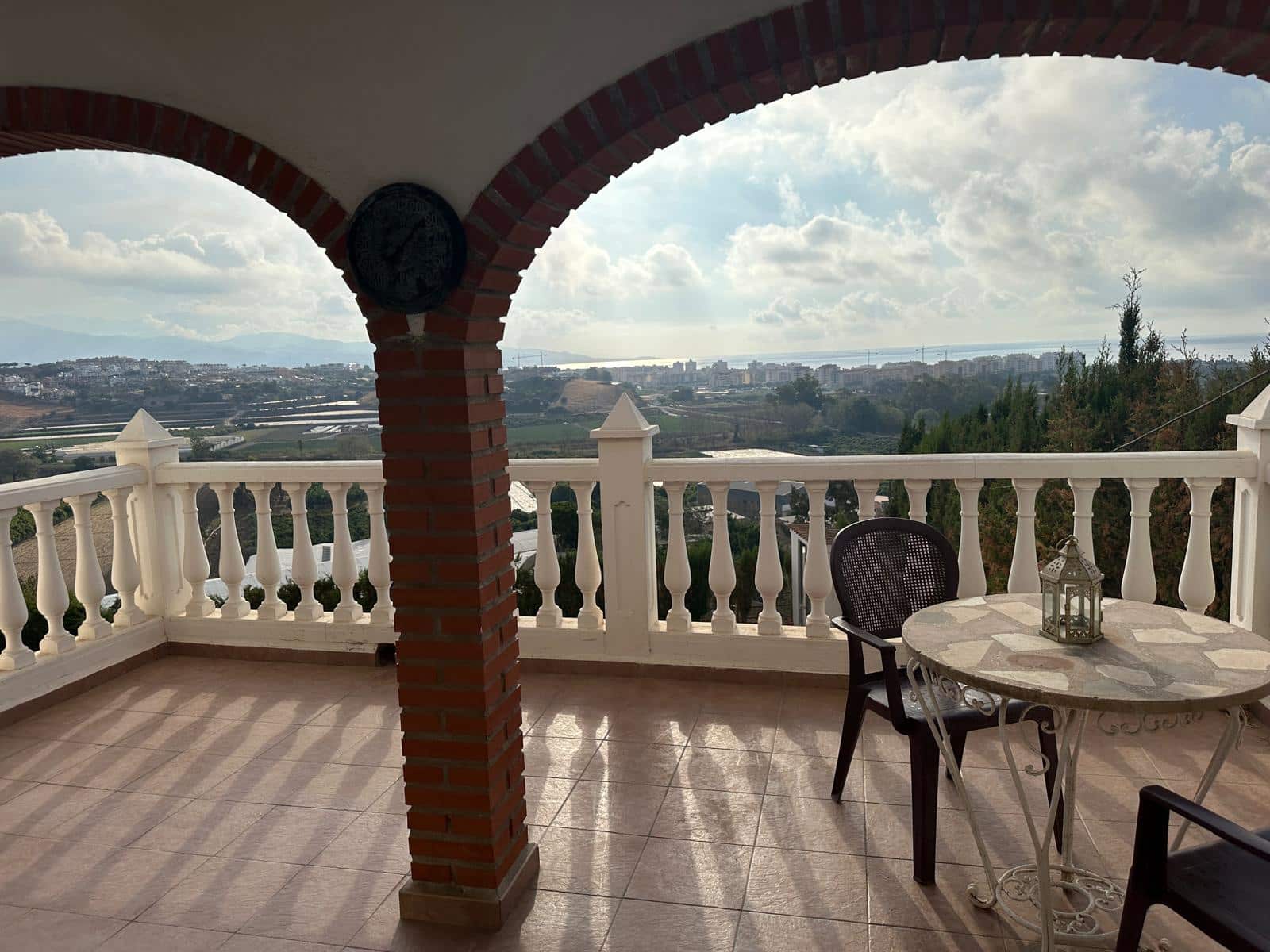 4 soveværelse Villa til salg i Almayate - € 350.000 (Ref: 8531194)