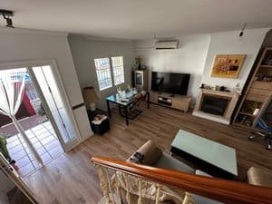 4 slaapkamer Halfvrijstaande villa te koop in Almayate met zwembad garage - € 350.000 (Ref: 9678130)