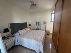 2 slaapkamer Penthouse te koop in Torre del Mar met zwembad garage - € 350.000 (Ref: 9678136)