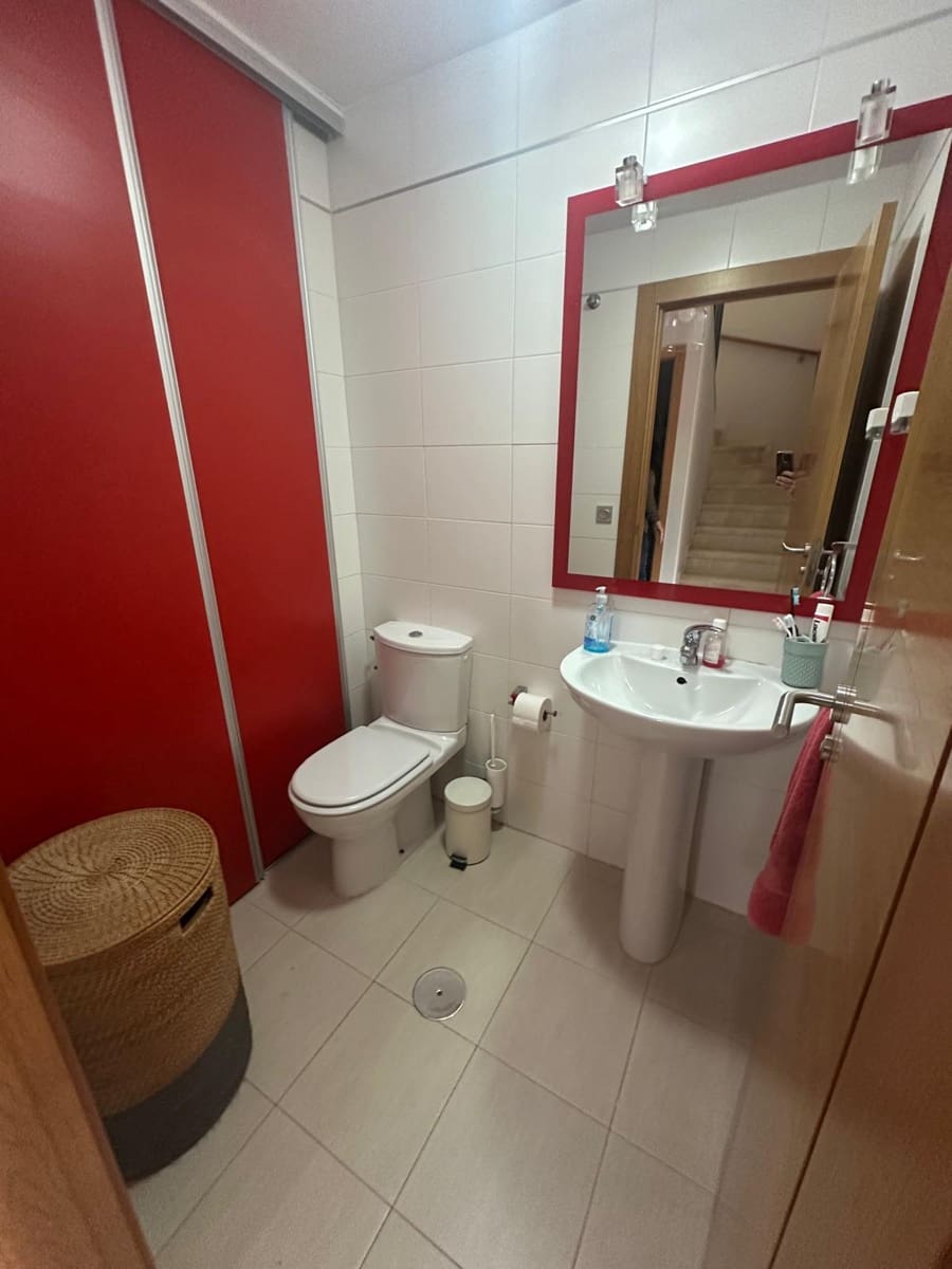 Adosado de 3 habitaciones en Caleta de Vélez en venta con piscina - 430.000 € (Ref: 9735960)