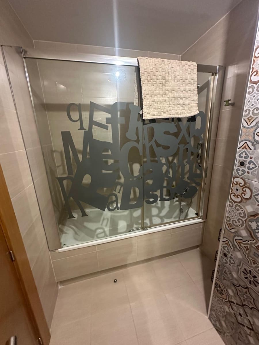 Adosado de 3 habitaciones en Caleta de Vélez en venta con piscina - 430.000 € (Ref: 9735960)