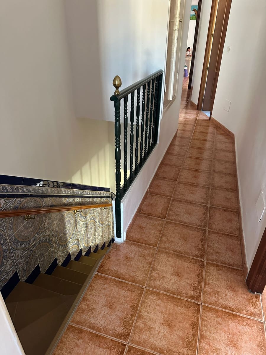 Townhouse for sale in Velez-Malaga - € 308,500 (Ref: 9784363)