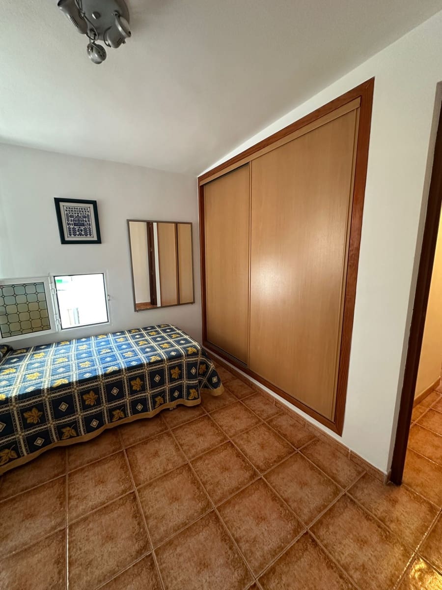 Townhouse for sale in Velez-Malaga - € 308,500 (Ref: 9784363)