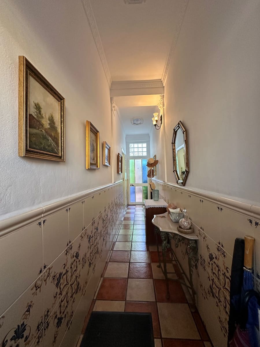 Townhouse for sale in Velez-Malaga - € 308,500 (Ref: 9784363)