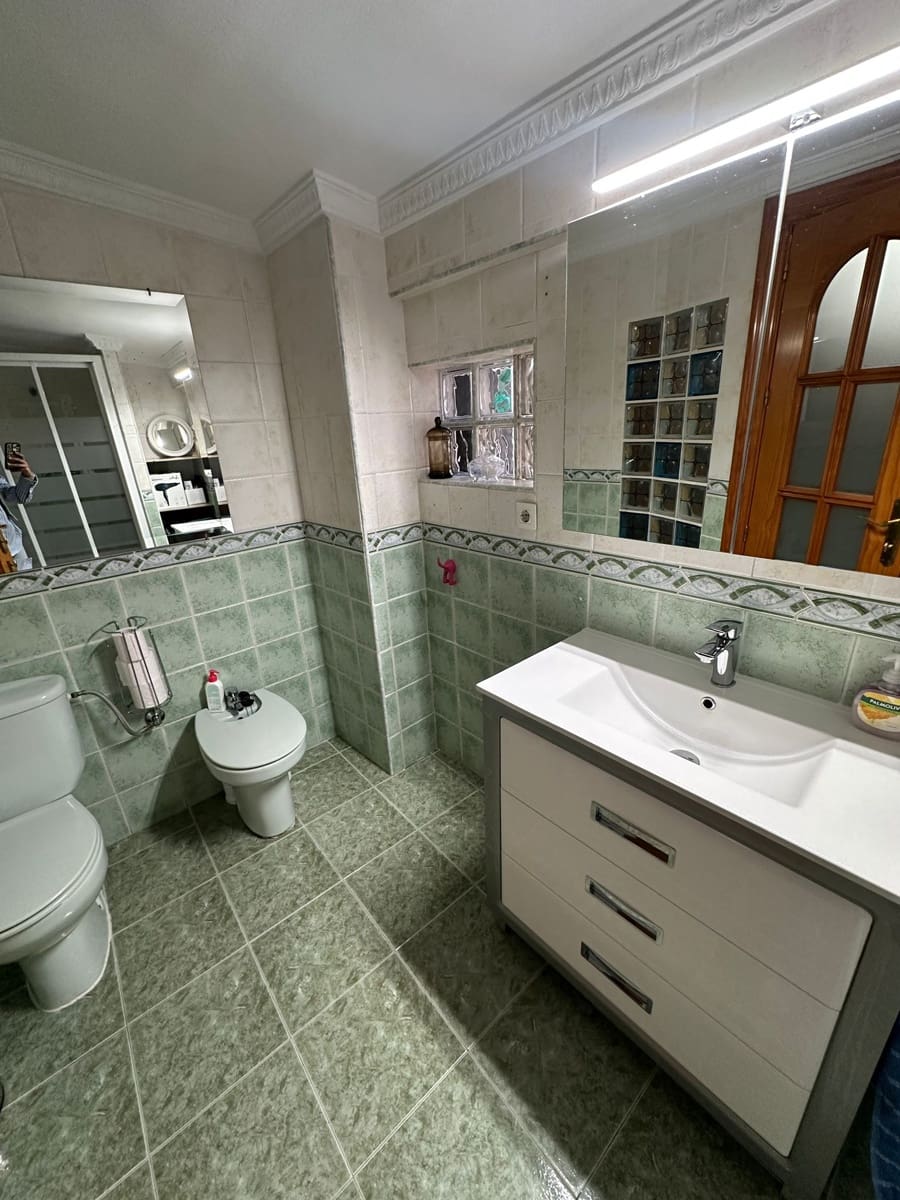 Townhouse for sale in Velez-Malaga - € 308,500 (Ref: 9784363)