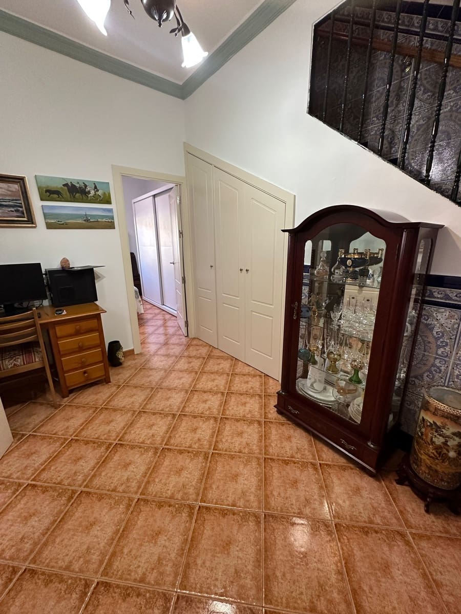 Townhouse for sale in Velez-Malaga - € 308,500 (Ref: 9784363)