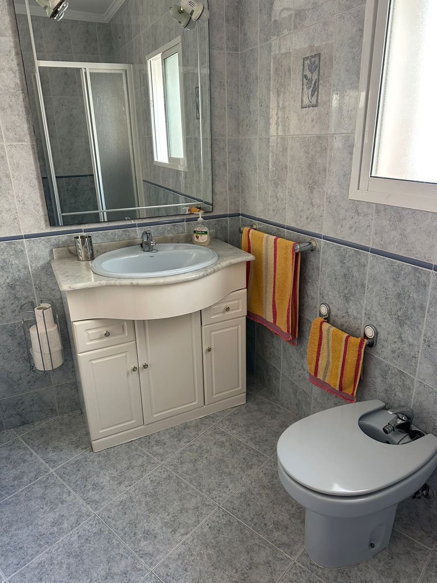 Townhouse for sale in Velez-Malaga - € 308,500 (Ref: 9784363)