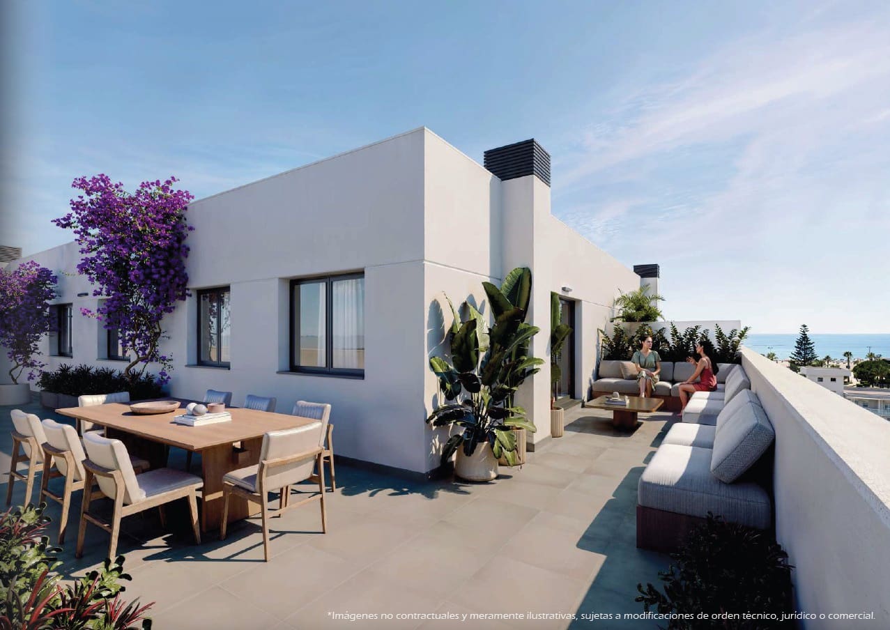 3 Zimmer Strandapartment zu verkaufen in Torre del Mar mit Pool - 375.000 € (Ref: 9793109)