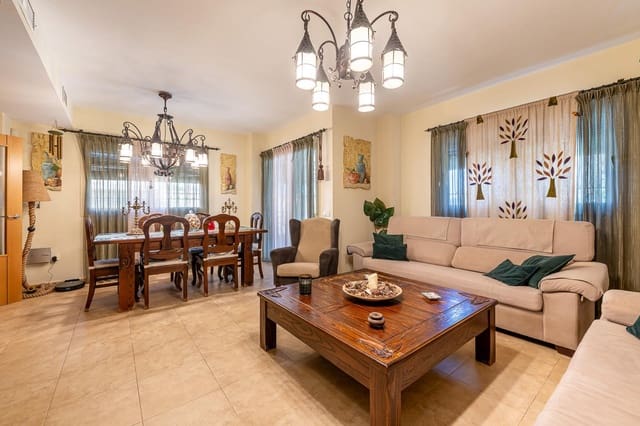 5 sypialnia Willa na sprzedaż w Alhaurín de la Torre z basenem garażem - 630 000 € (Ref: 9793114)