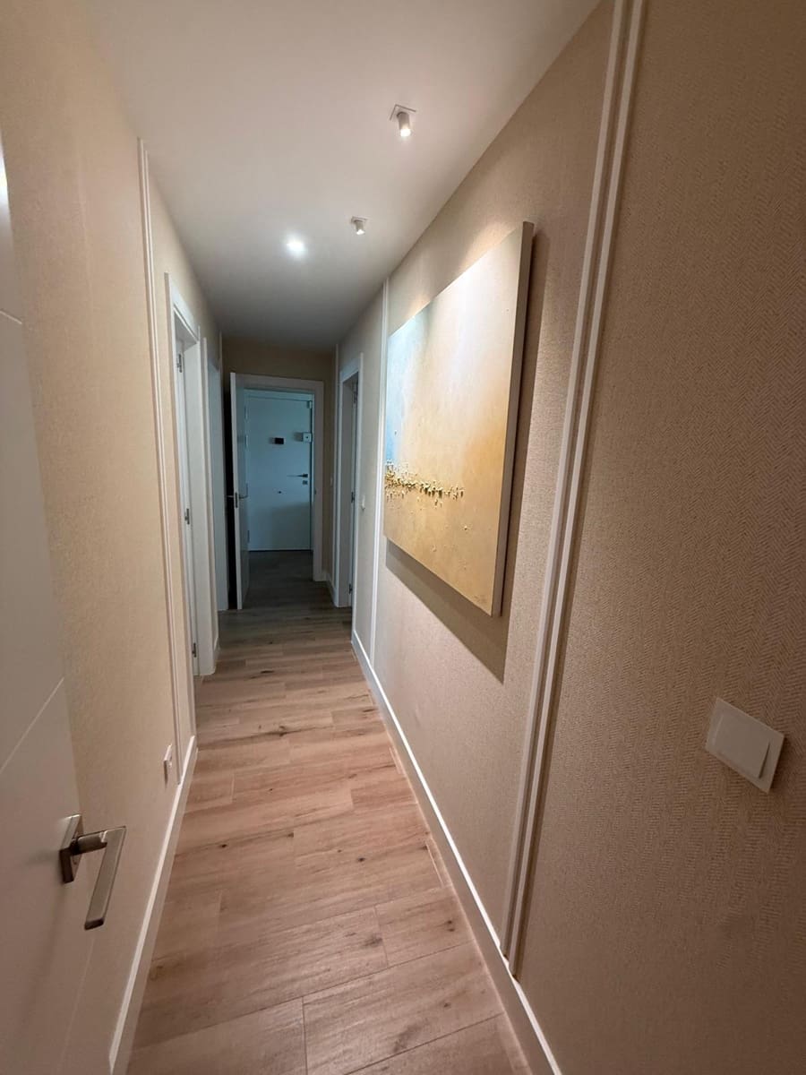 3 soverom Leilighet til salgs i Malaga by med svømmebasseng garasje - € 995 000 (Ref: 9818458)
