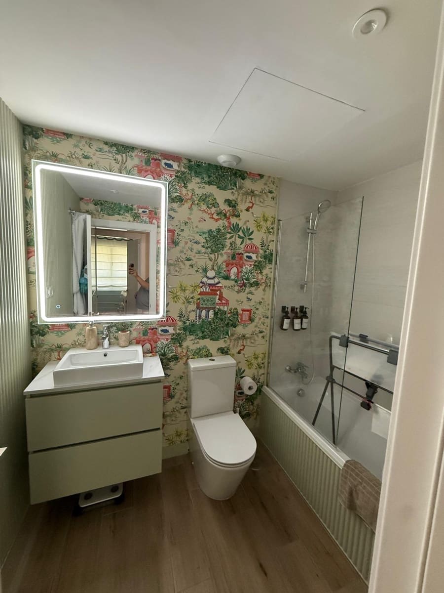 3 soverom Leilighet til salgs i Malaga by med svømmebasseng garasje - € 995 000 (Ref: 9818458)