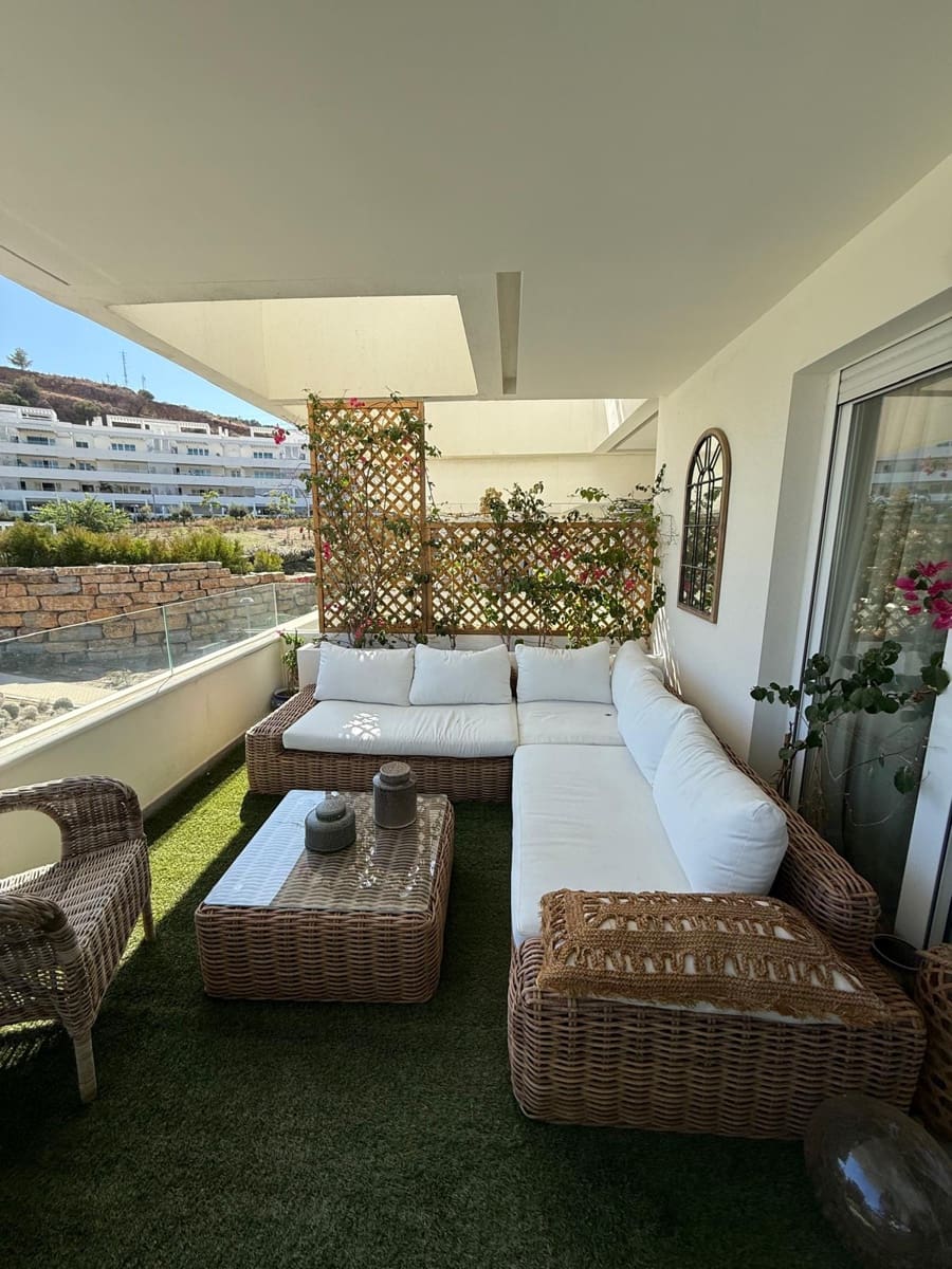 3 soverom Leilighet til salgs i Malaga by med svømmebasseng garasje - € 995 000 (Ref: 9818458)