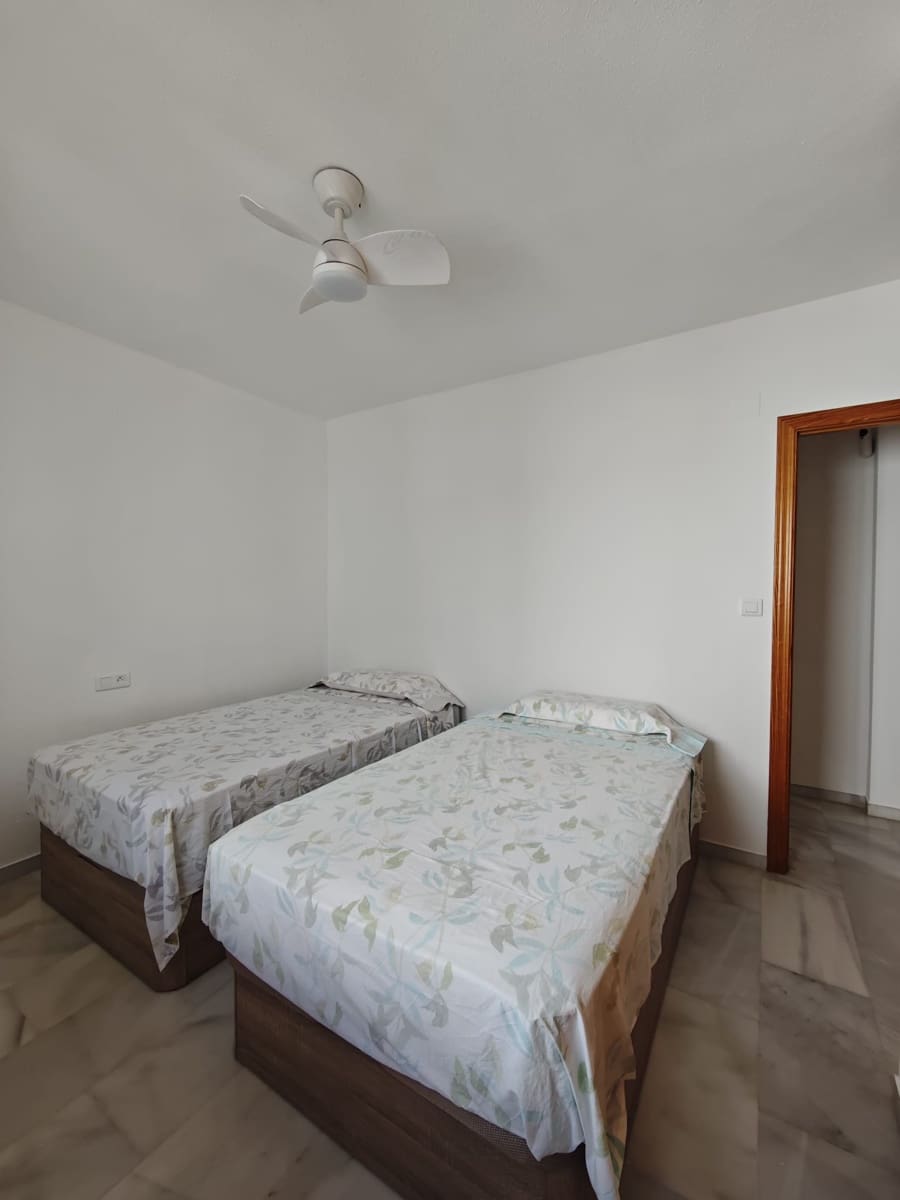 2 bedroom Penthouse for sale in Torre del Mar with pool garage - € 375,000 (Ref: 9838486)