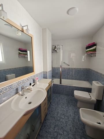 2 soveværelse Penthouse til salg i Torre del Mar, Vélez-Málaga med swimmingpool garage - € 375.000 (Ref: 9838486)