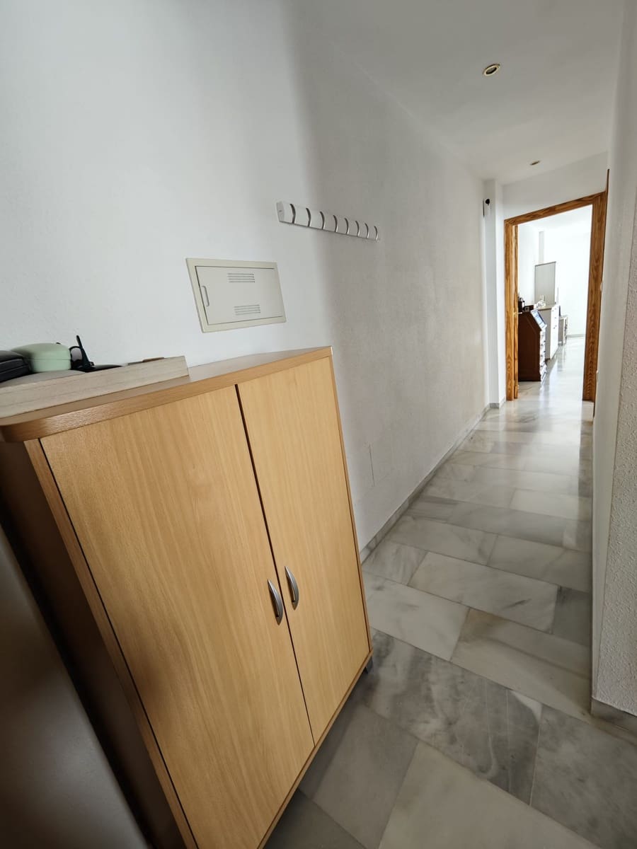 2 bedroom Penthouse for sale in Torre del Mar with pool garage - € 375,000 (Ref: 9838486)