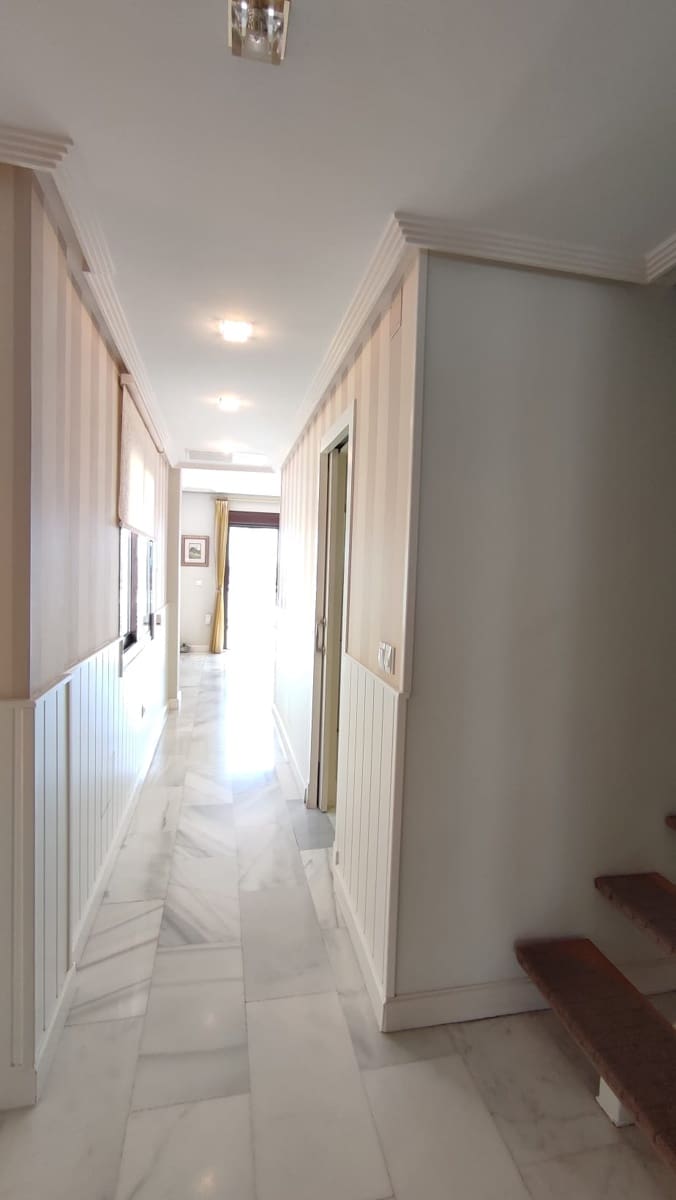 2 bedroom Penthouse for sale in Torre del Mar with pool garage - € 449,900 (Ref: 9838488)