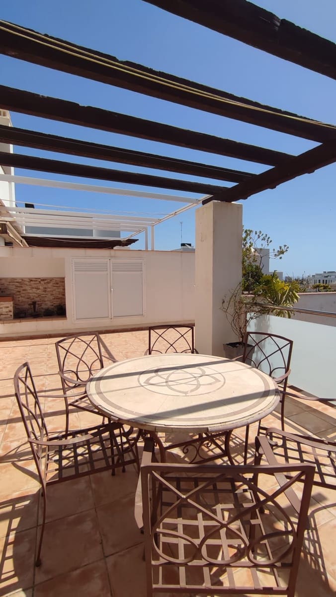 2 bedroom Penthouse for sale in Torre del Mar with pool garage - € 449,900 (Ref: 9838488)