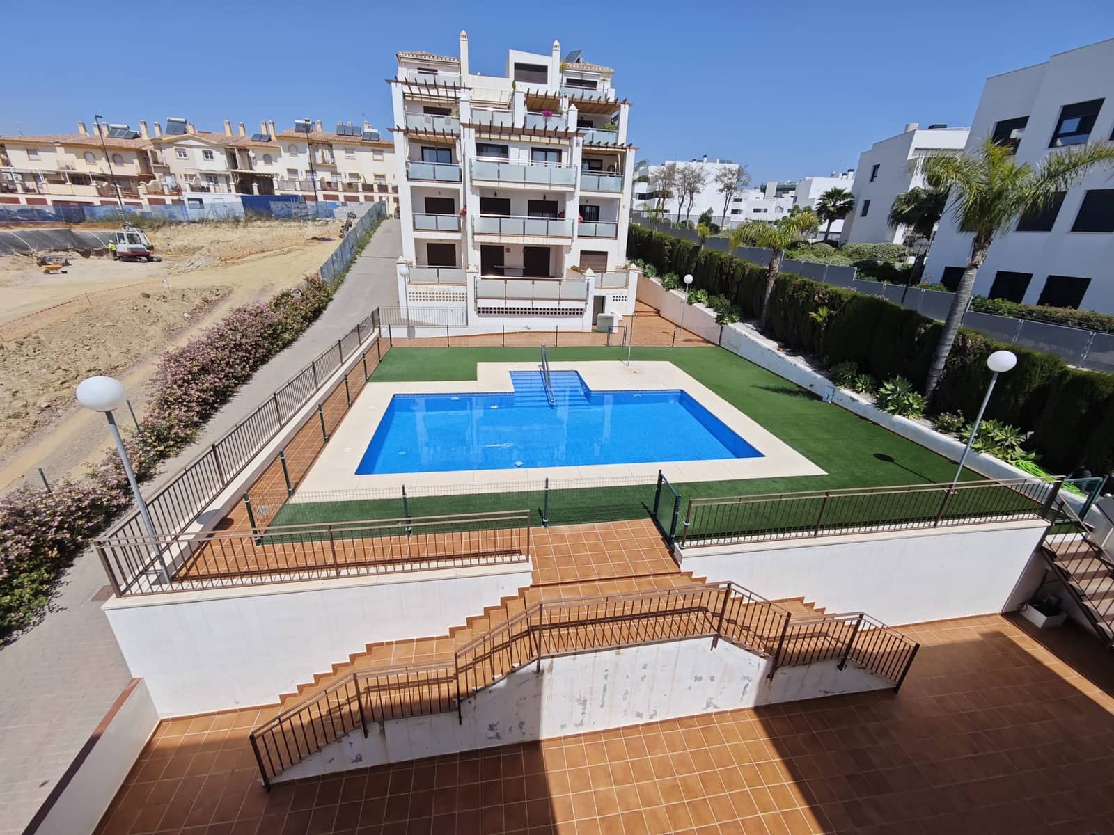 2 bedroom Penthouse for sale in Torre del Mar with pool garage - € 449,900 (Ref: 9838488)