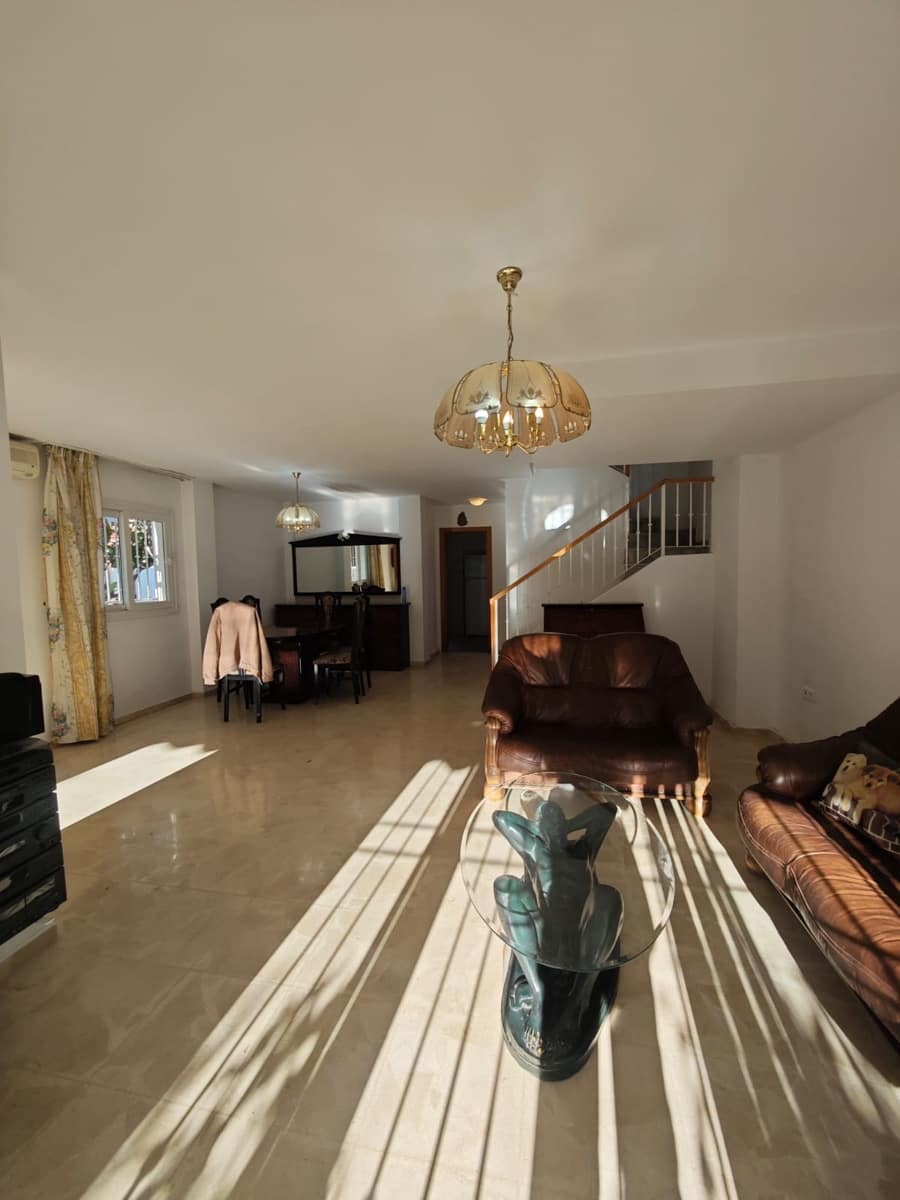 3 soveværelse Byhus til salg i Torre del Mar med garage - € 439.000 (Ref: 9838490)