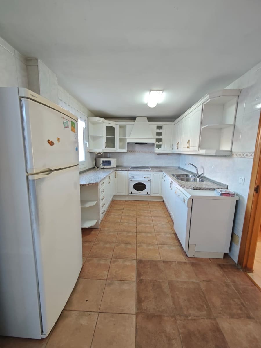 3 soveværelse Byhus til salg i Torre del Mar med garage - € 439.000 (Ref: 9838490)