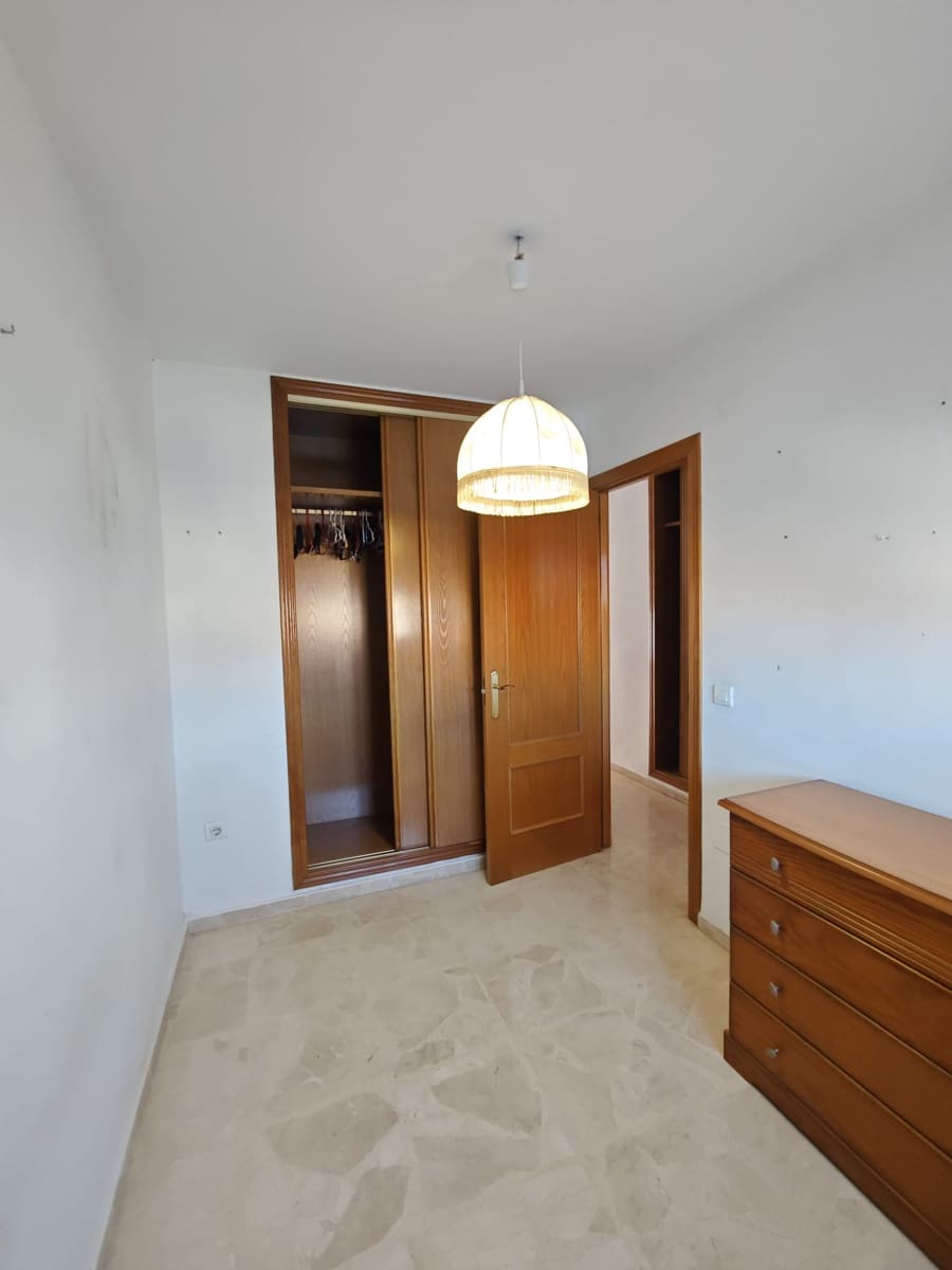 3 soveværelse Byhus til salg i Torre del Mar med garage - € 439.000 (Ref: 9838490)